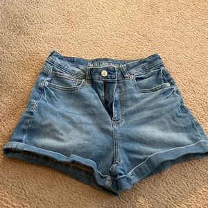 American Eagle Mom shorts